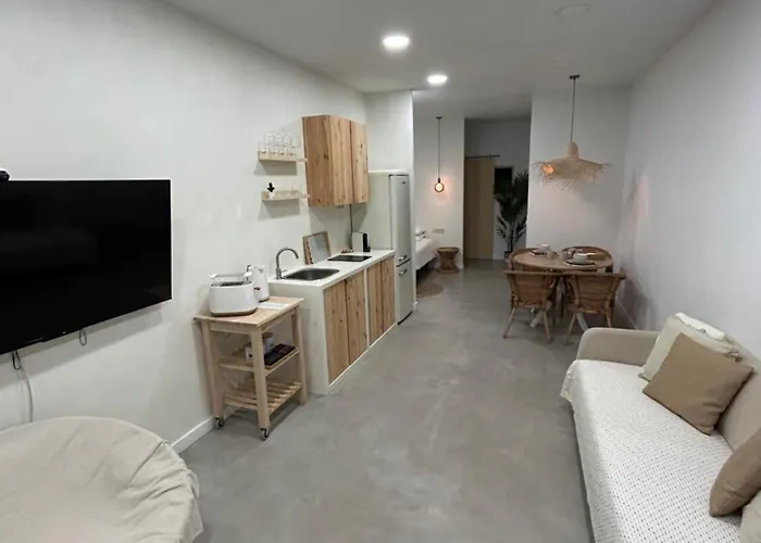 Donna Apartman *