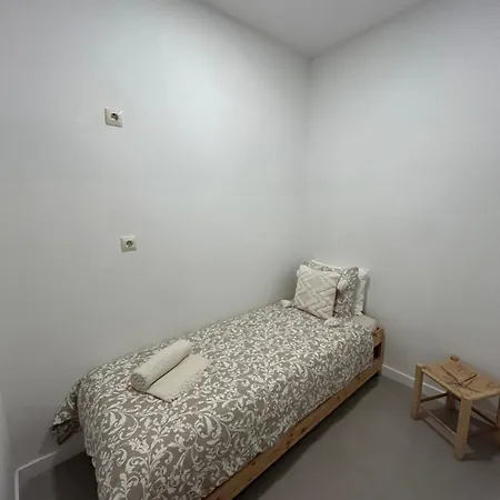 Donna Apartment